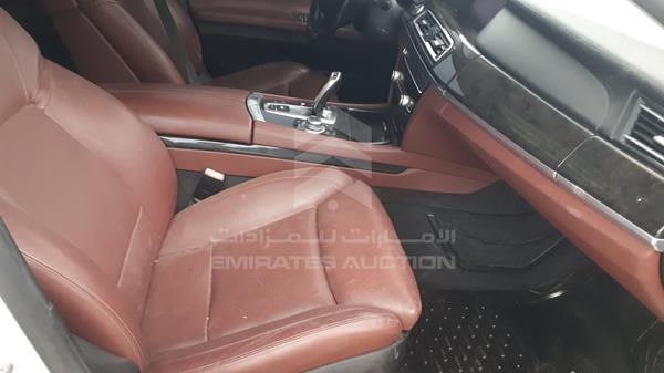 Photo 37 VIN: WBAKB8108CC346118 - BMW 750LI 