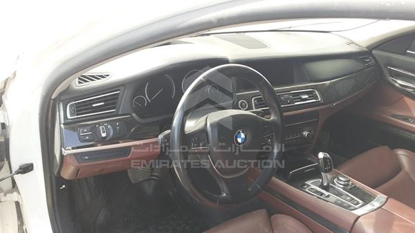 Photo 9 VIN: WBAKB8108CC346118 - BMW 750LI 