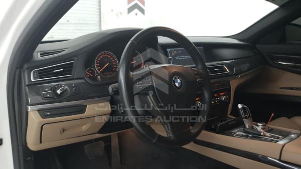 Photo 10 VIN: WBAKB8109BC344425 - BMW 750LI 