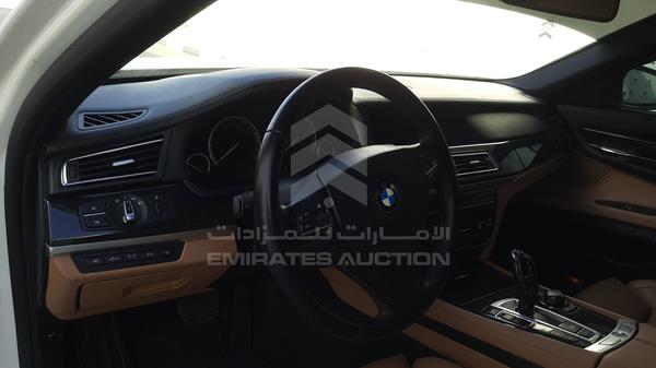 Photo 11 VIN: WBAKB8109BC344988 - BMW 750LI 