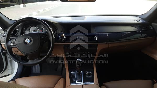 Photo 15 VIN: WBAKB8109BC344988 - BMW 750LI 