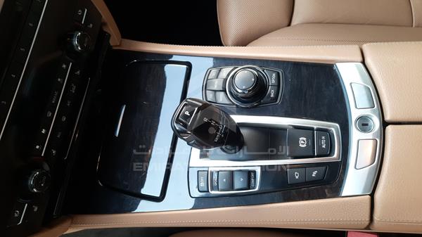 Photo 21 VIN: WBAKB8109BC344988 - BMW 750LI 