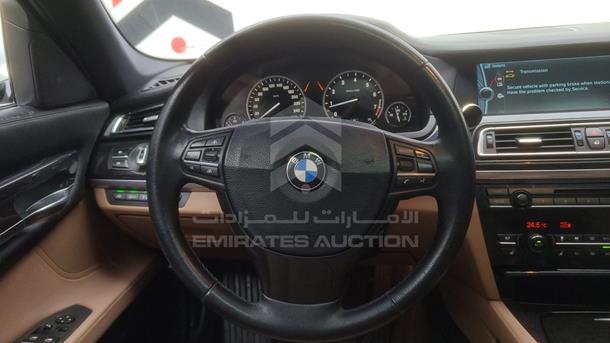 Photo 21 VIN: WBAKB8109BC344988 - BMW 750LI 