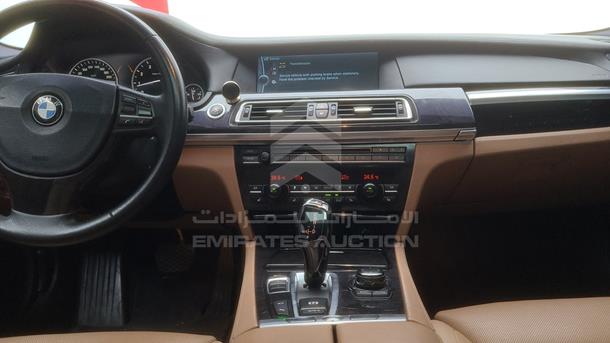 Photo 24 VIN: WBAKB8109BC344988 - BMW 750LI 