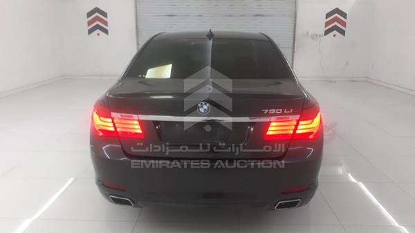 Photo 10 VIN: WBAKB8109CC346080 - BMW 750LI 