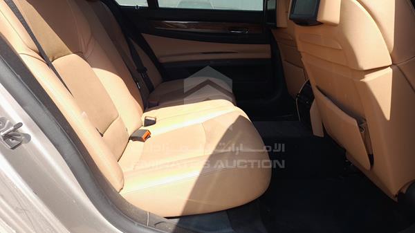 Photo 24 VIN: WBAKB8109CC347259 - BMW 750LI 