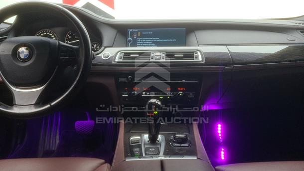 Photo 23 VIN: WBAKB8109CC347455 - BMW 750LI 