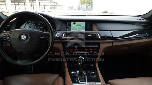 Photo 15 VIN: WBAKB810XBC344028 - BMW 750LI 