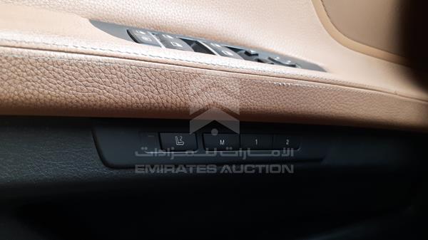 Photo 31 VIN: WBAKB810XBC344028 - BMW 750LI 