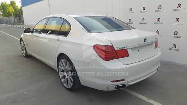 Photo 5 VIN: WBAKB810XBC344028 - BMW 750LI 