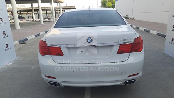 Photo 6 VIN: WBAKB810XBC344028 - BMW 750LI 