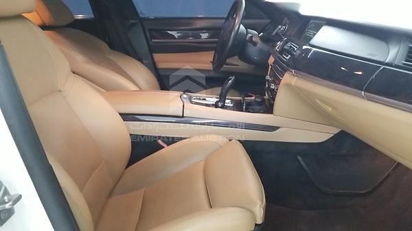 Photo 36 VIN: WBAKB810XBC344028 - BMW 750LI 