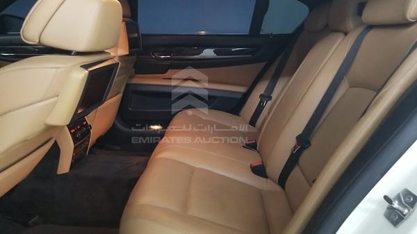 Photo 27 VIN: WBAKB810XBC344028 - BMW 750LI 