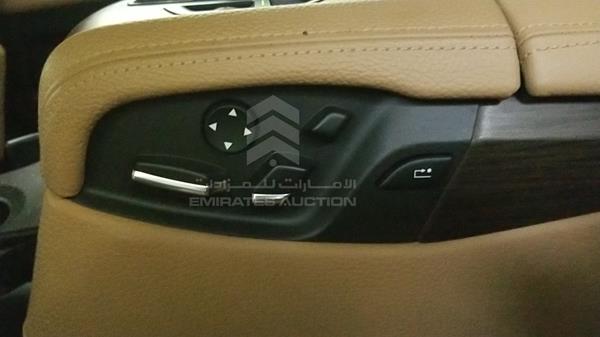 Photo 25 VIN: WBAKB810XBC345258 - BMW 750LI 