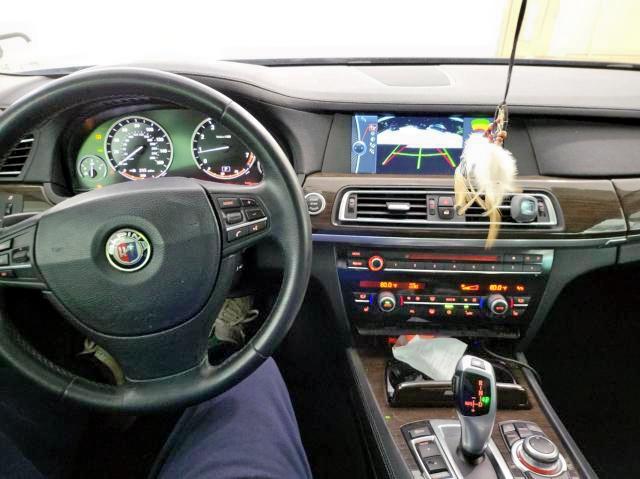 Photo 8 VIN: WBAKB83579CY60091 - BMW 750 LI 