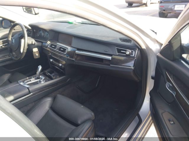 Photo 4 VIN: WBAKB8C50BC852081 - BMW 750LI 