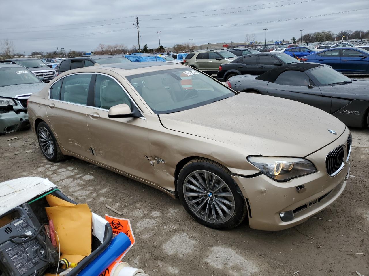 Photo 3 VIN: WBAKB8C50BCY65025 - BMW 7ER 