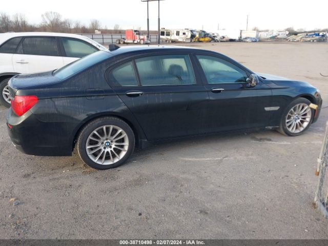 Photo 3 VIN: WBAKB8C50BCY66823 - BMW 750LI 