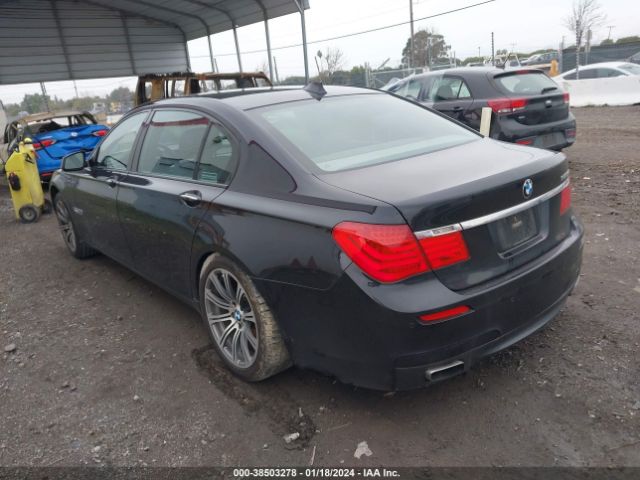 Photo 2 VIN: WBAKB8C50CC965076 - BMW 750LI 