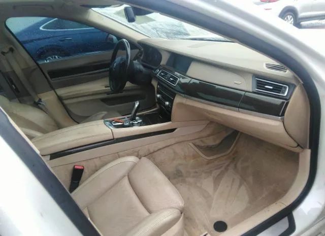 Photo 4 VIN: WBAKB8C51ACY64304 - BMW 7 SERIES 