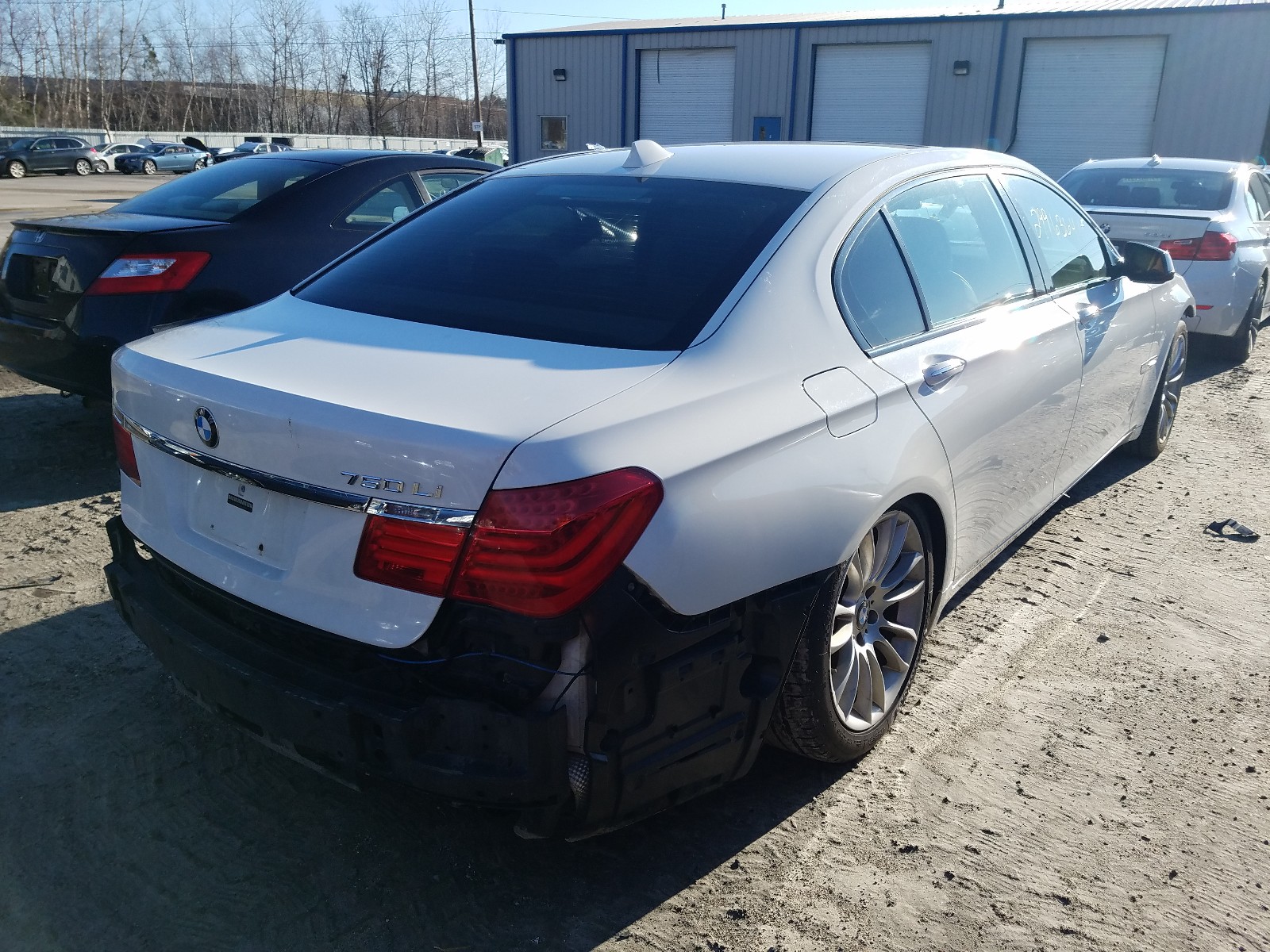 Photo 3 VIN: WBAKB8C51BCY64594 - BMW ALPINA B7 