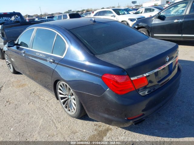 Photo 2 VIN: WBAKB8C52BC851983 - BMW 750LI 