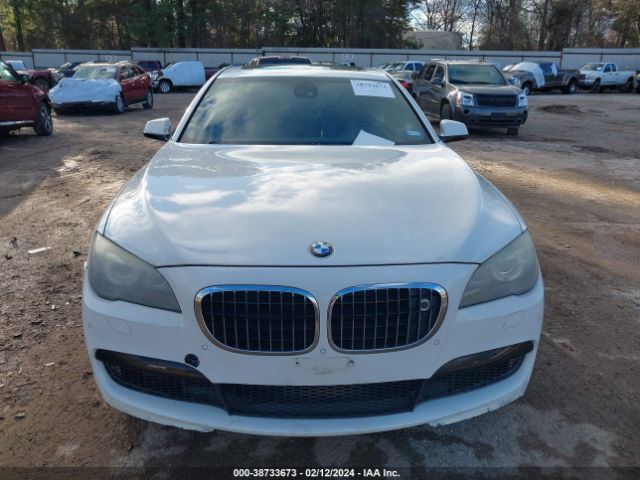 Photo 5 VIN: WBAKB8C52BCY66905 - BMW 750 