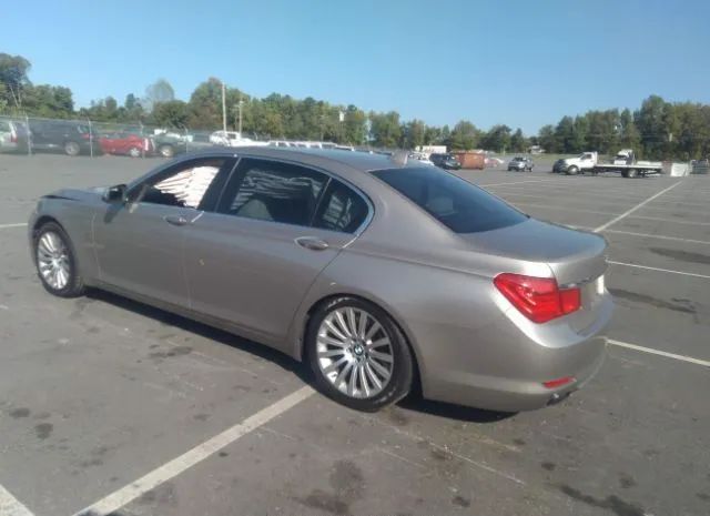 Photo 2 VIN: WBAKB8C52CDW84732 - BMW 7ER 