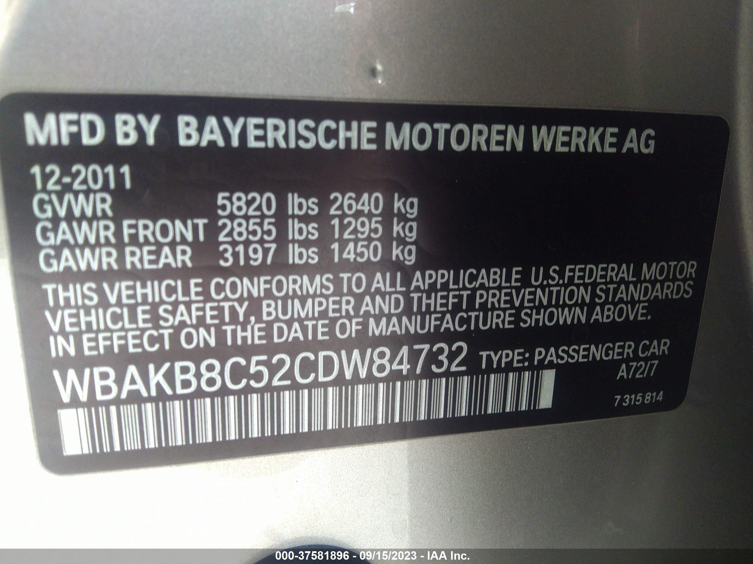 Photo 8 VIN: WBAKB8C52CDW84732 - BMW 7ER 