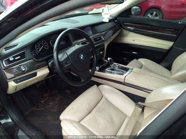 Photo 4 VIN: WBAKB8C53ACY63817 - BMW 7 