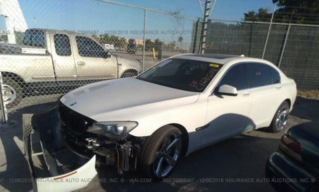 Photo 1 VIN: WBAKB8C54ACY63504 - BMW 750I 