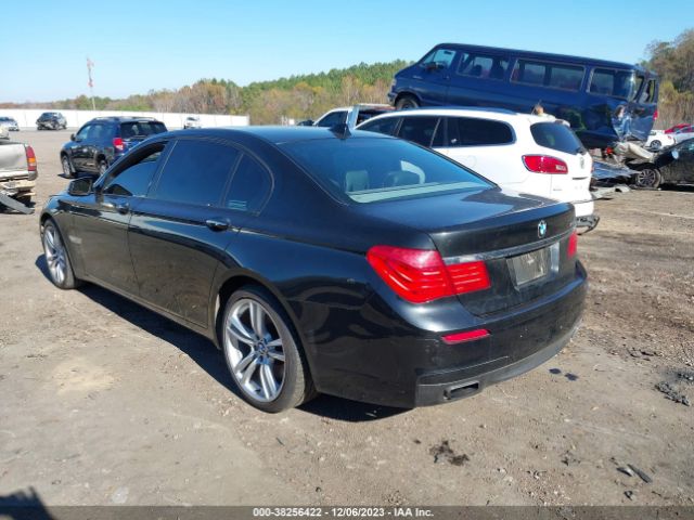 Photo 2 VIN: WBAKB8C54CC965078 - BMW 750LI 