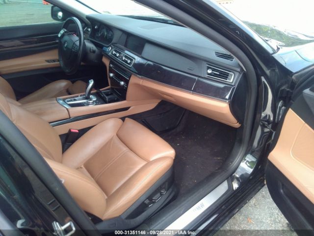 Photo 4 VIN: WBAKB8C55BC851556 - BMW 7 