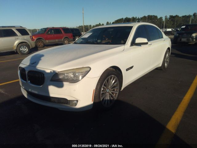 Photo 1 VIN: WBAKB8C55BCY64730 - BMW 7 