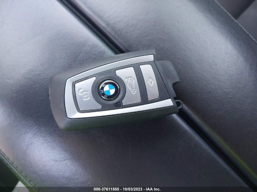 Photo 10 VIN: WBAKB8C55BCY66431 - BMW 7ER 