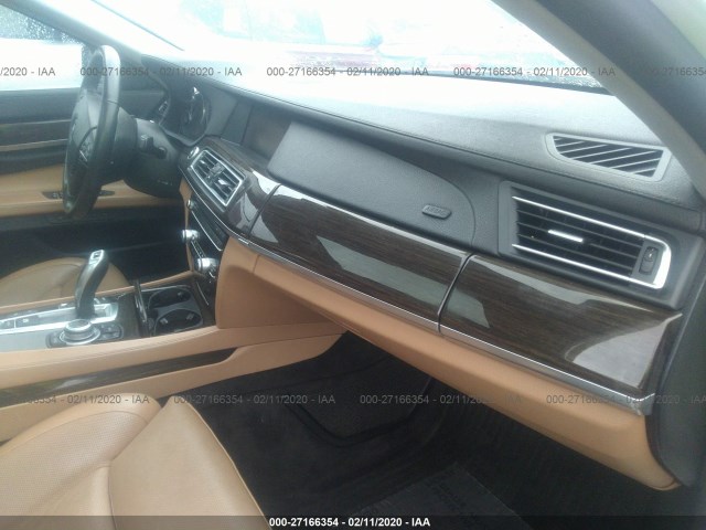 Photo 4 VIN: WBAKB8C56BC852005 - BMW 7 SERIES 