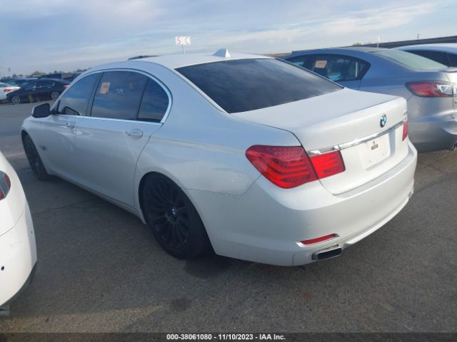 Photo 2 VIN: WBAKB8C57CC964653 - BMW 750LI 