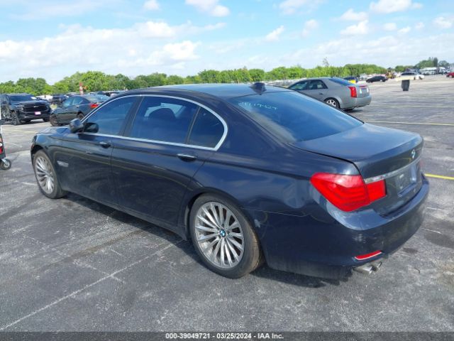 Photo 2 VIN: WBAKB8C58BC851678 - BMW 750LI 