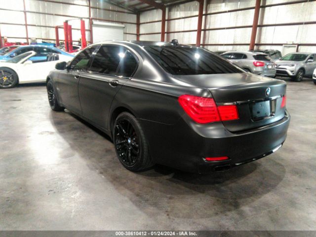 Photo 2 VIN: WBAKB8C58BCY65211 - BMW 750LI 