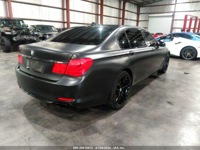 Photo 3 VIN: WBAKB8C58BCY65211 - BMW 750LI 