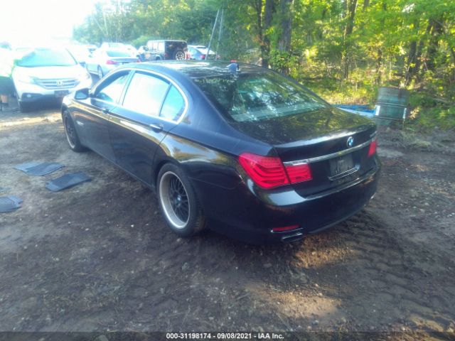 Photo 2 VIN: WBAKB8C58CC963883 - BMW 7 