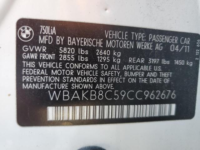 Photo 11 VIN: WBAKB8C59CC962676 - BMW 7 SERIES 