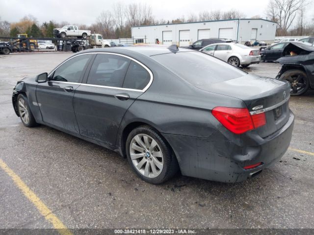 Photo 2 VIN: WBAKC6C50BC394222 - BMW 750I 