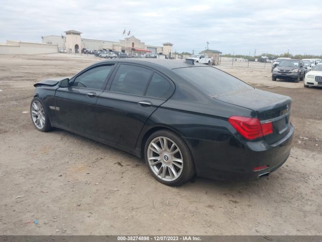 Photo 2 VIN: WBAKC6C51BC395072 - BMW 7 SERIES 