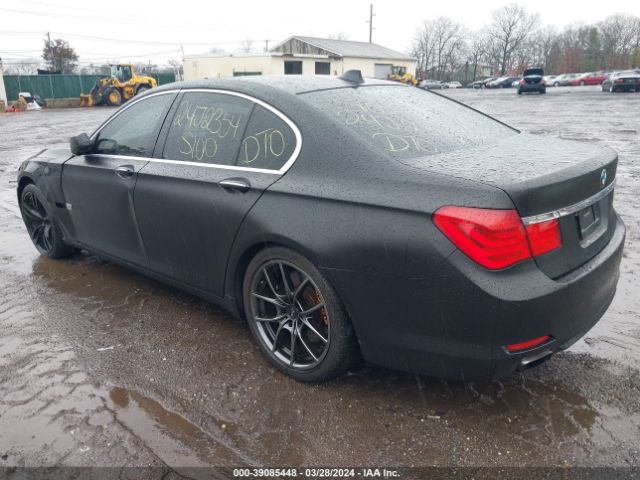 Photo 2 VIN: WBAKC6C51CC395607 - BMW 750I 