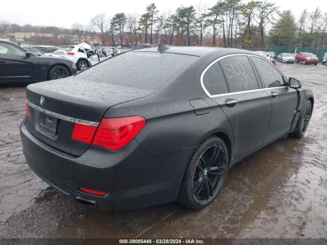 Photo 3 VIN: WBAKC6C51CC395607 - BMW 750I 