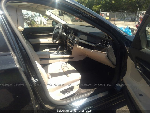 Photo 4 VIN: WBAKC6C52BC395419 - BMW 7 SERIES 