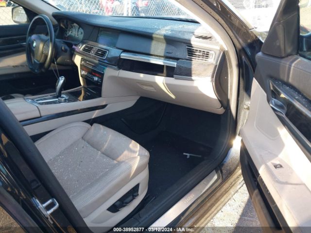 Photo 4 VIN: WBAKC6C53CC395723 - BMW 750I 