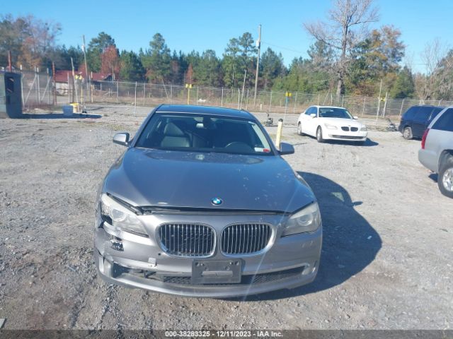 Photo 5 VIN: WBAKC6C55CC396677 - BMW 750I 