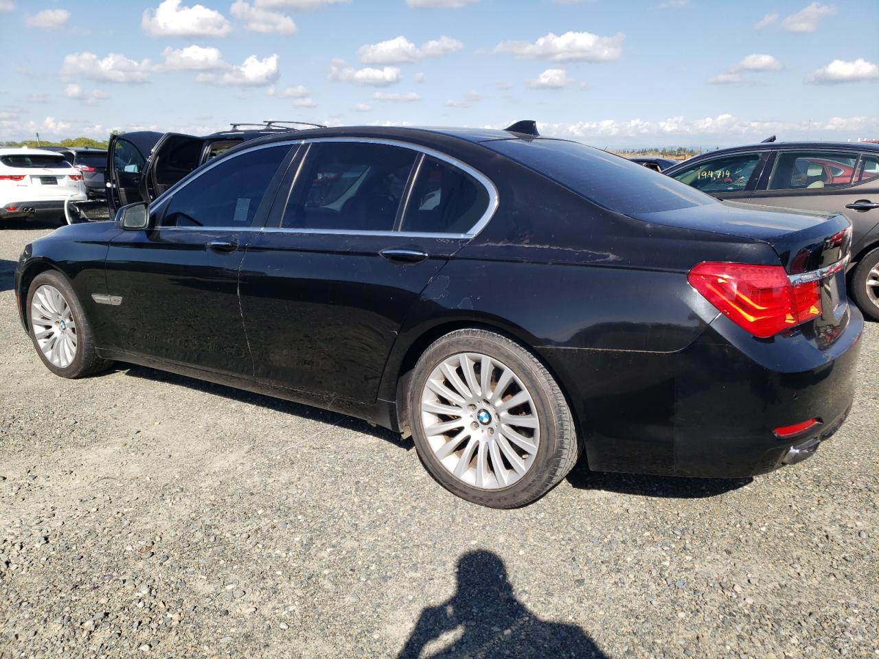 Photo 1 VIN: WBAKC6C57BC394668 - BMW 7ER 